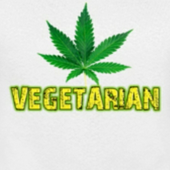 "VEGETARIAN" BRAND NEW UNISEX TEE. - Picture 2 of 4